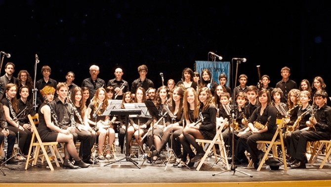 Concierto a favor de la Centro Materno Infantil "Ave María"